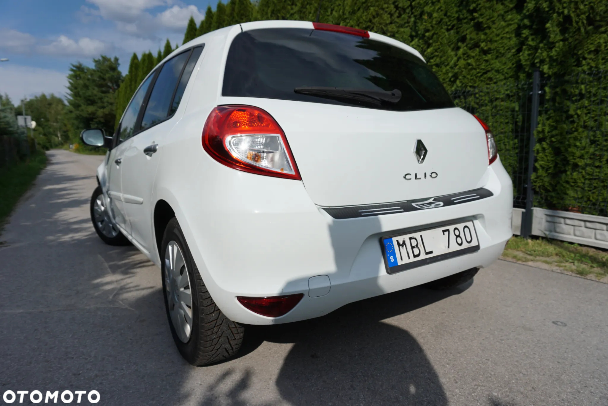 Renault Clio 1.2 16V 75 Expression - 16