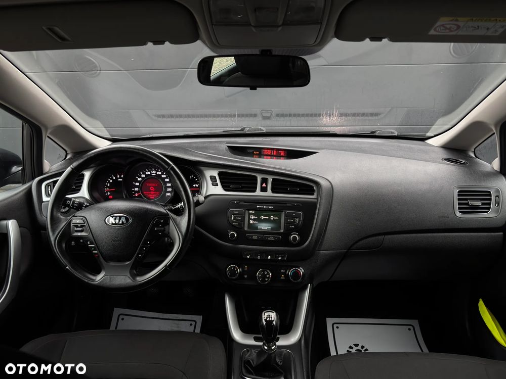 Kia Ceed 1.6 CRDi M - 13