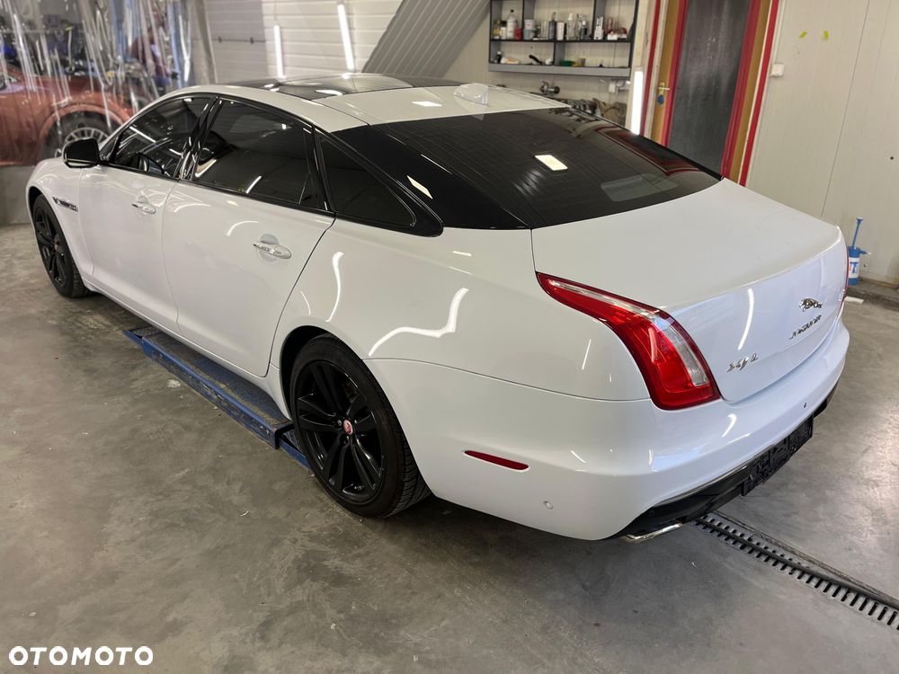 Jaguar XJ 3.0 V6 Kompressor Portfolio - 2