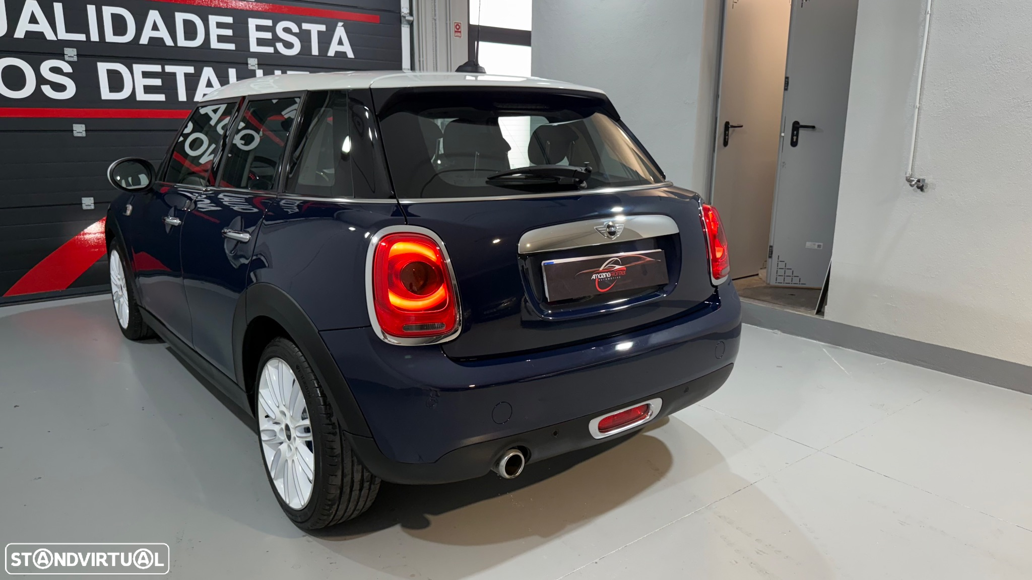MINI 5 Portas Cooper D - 9