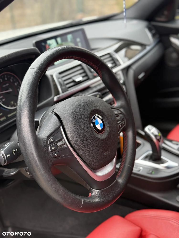 BMW Seria 3 328i xDrive Sport Line - 3