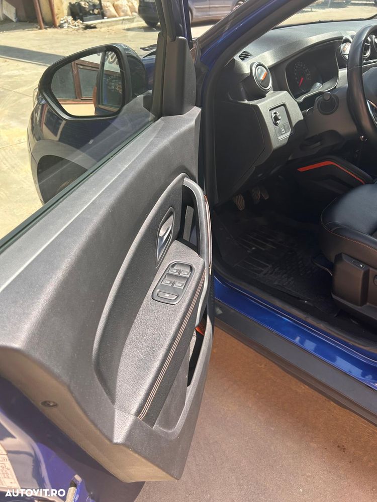 Dacia Duster Blue dCi 115 4WD SL Prestige Extreme - 8