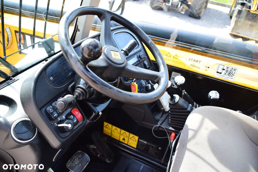 JCB 535-125 Turbo - 17