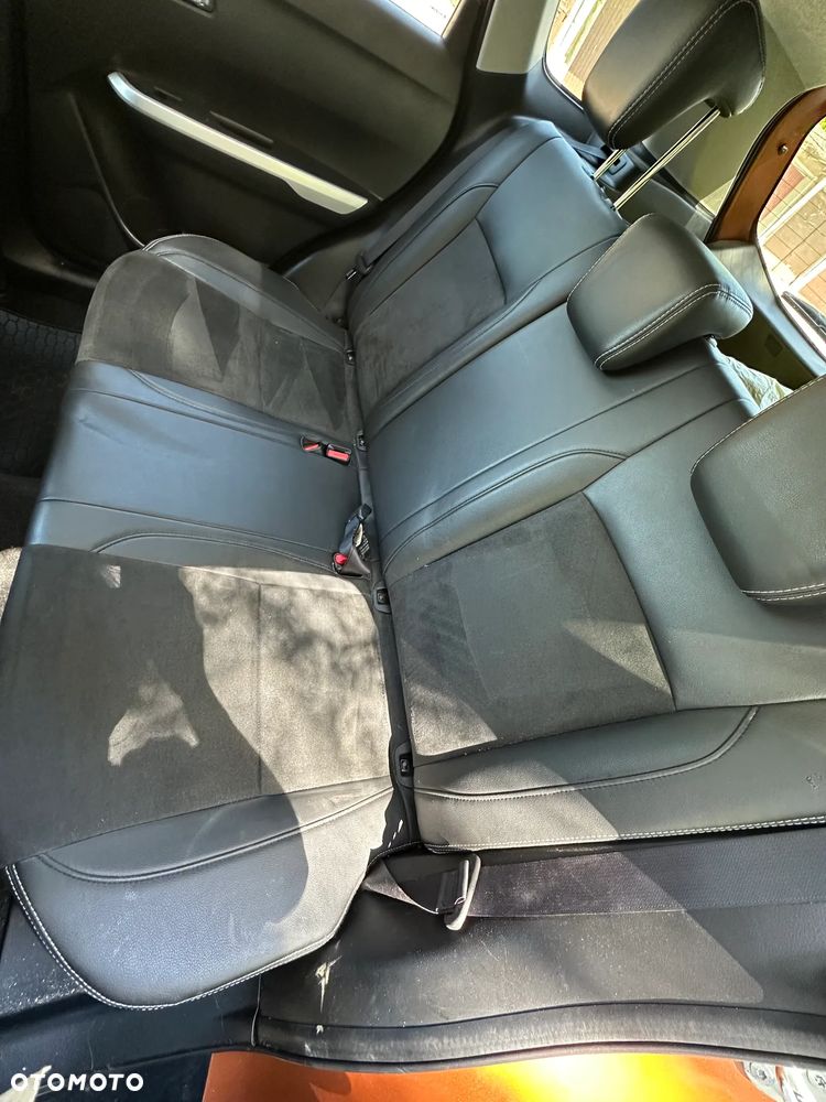 Suzuki Vitara 1.6 (4x4) Allgrip Automatik Comfort - 24