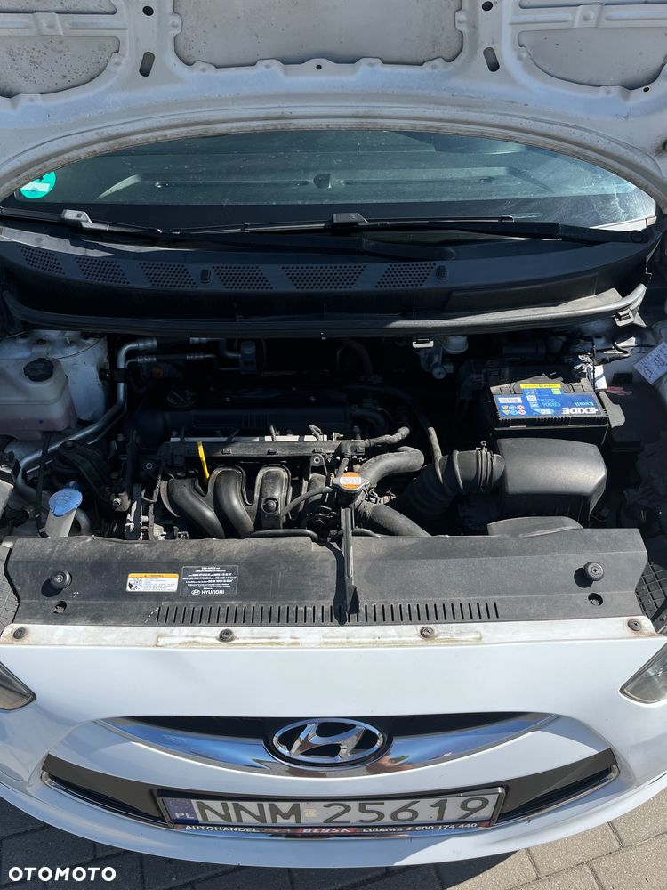 Hyundai ix20 1.4 Comfort - 18