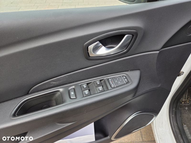 Renault Captur (ENERGY) dCi 90 EDC BOSE EDITION - 18