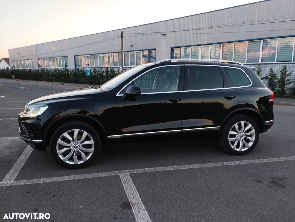 Volkswagen Touareg 3.0 V6 TDI SCR Blue Motion DPF Automatik Terrain Tech Executive Edition - 16