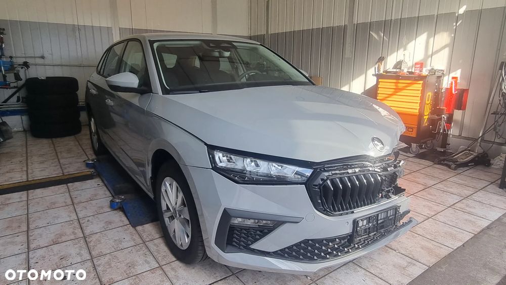 Skoda Scala 1.5 TSI Drive DSG - 1