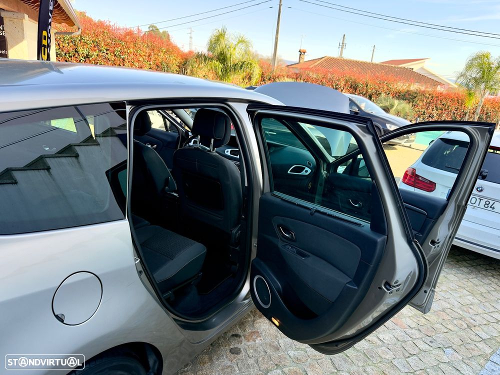 Renault Grand Scénic 1.5 dCi Dynamique S 7L - 36