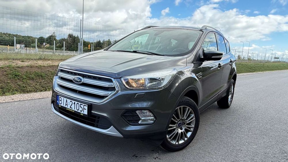 Ford Kuga - 1