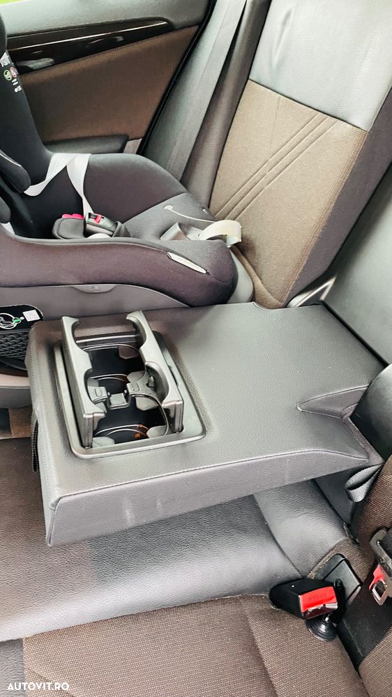 BMW X1 sDrive18d xLine - 6