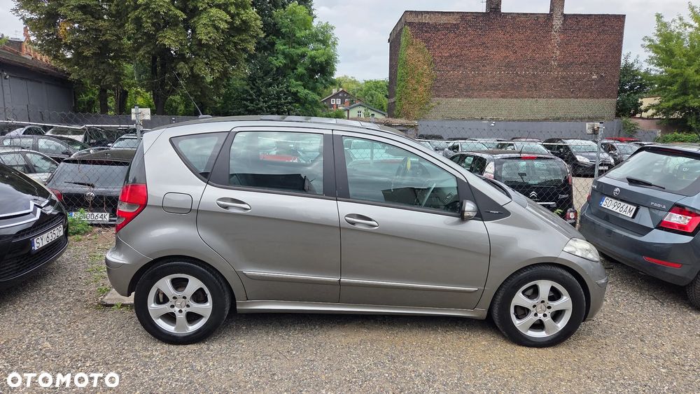 Mercedes-Benz Klasa A 200 CDI Avantgarde Polar Star - 28