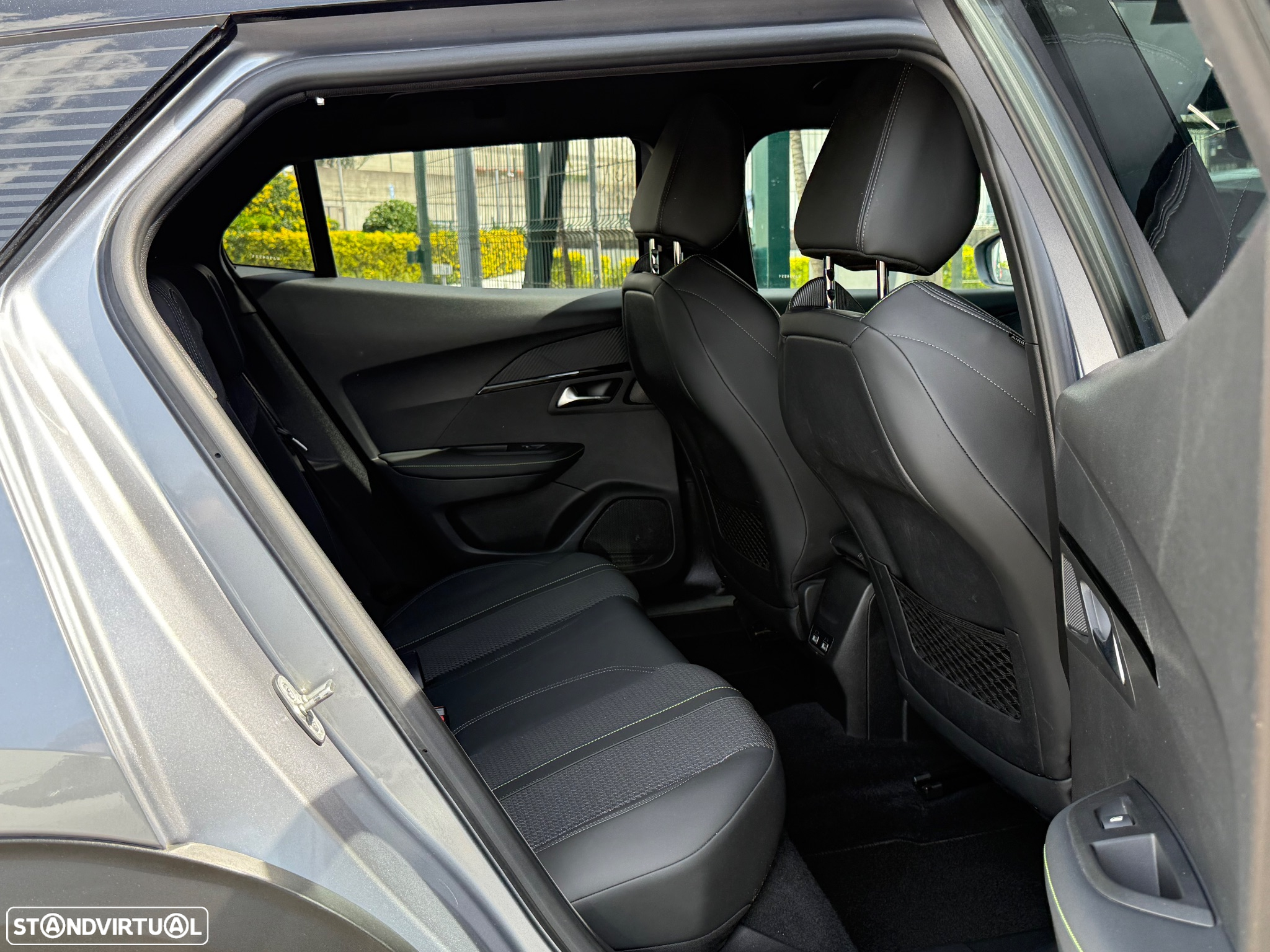 Peugeot 2008 1.2 PureTech GT Line - 43