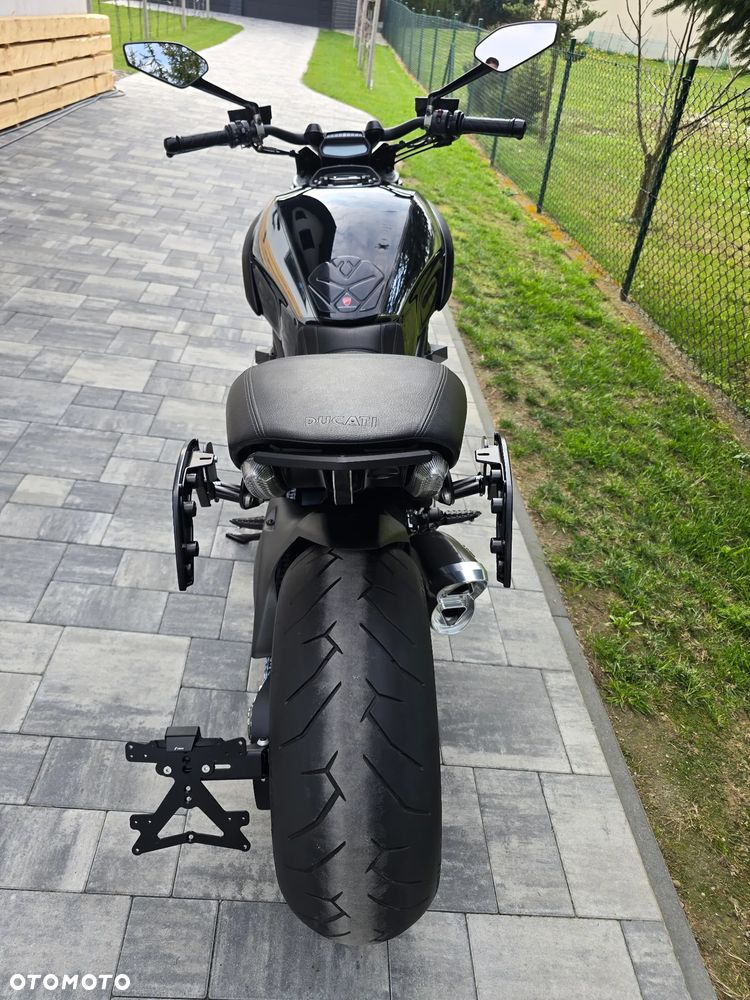 Ducati Diavel - 10