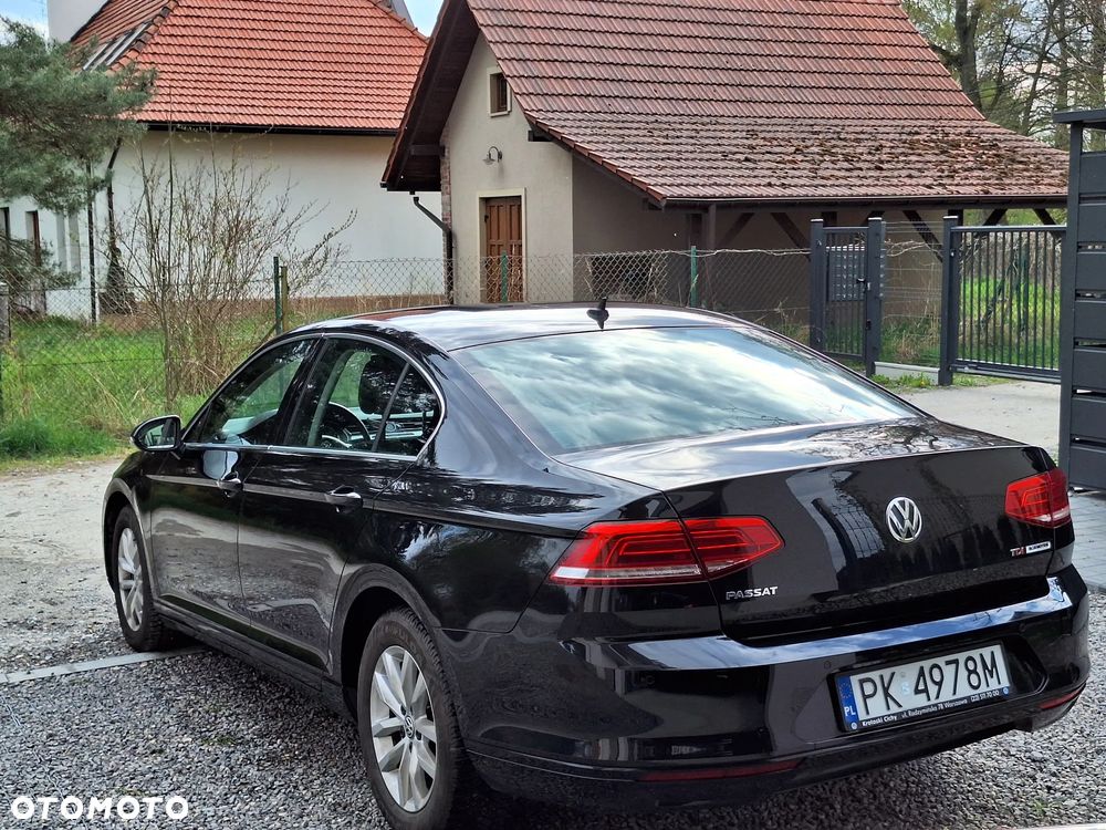Volkswagen Passat 1.6 TDI BMT Trendline - 2