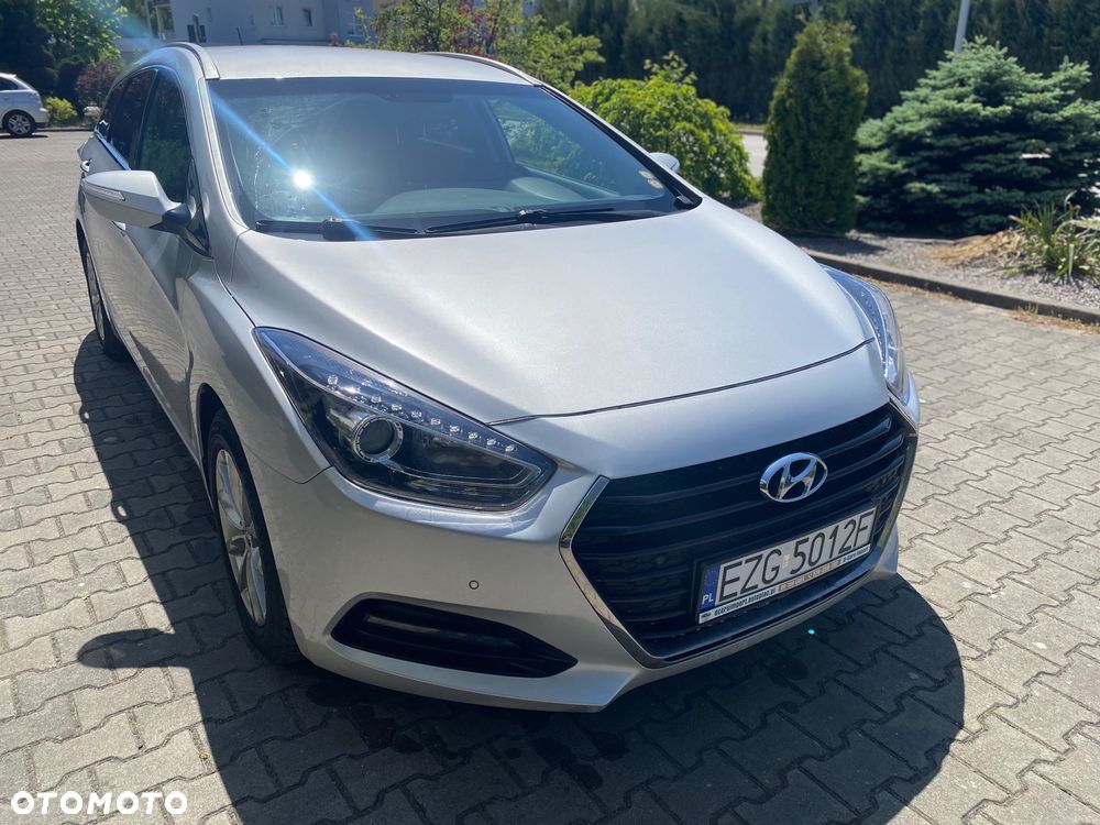 Hyundai i40 1.7 CRDi Comfort + - 17