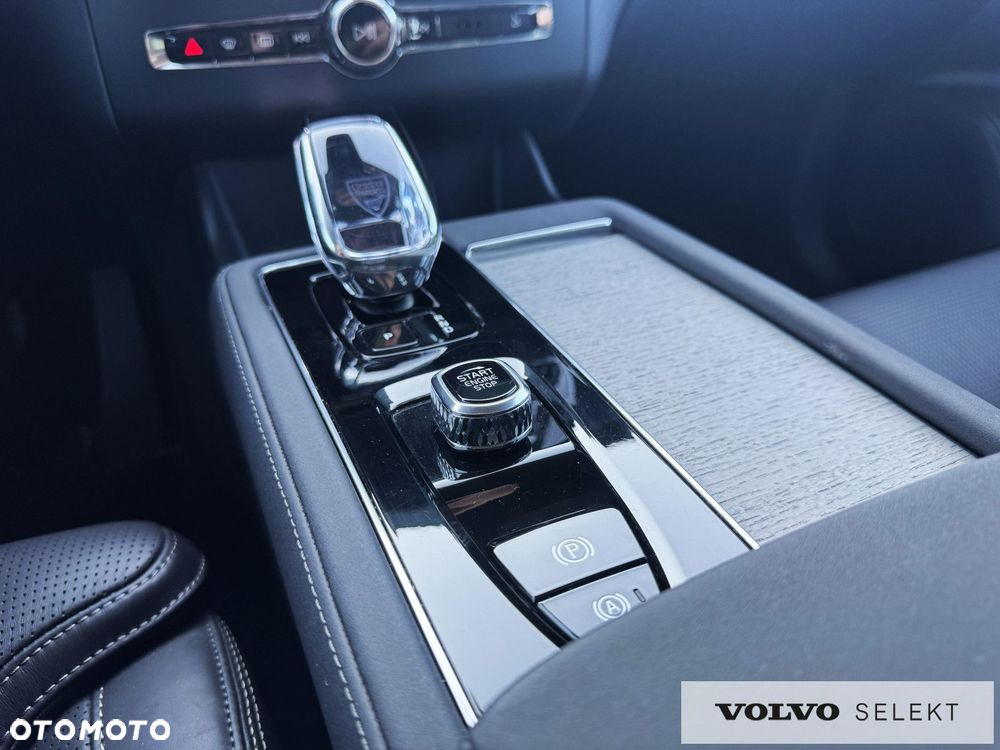 Volvo XC 90 - 29