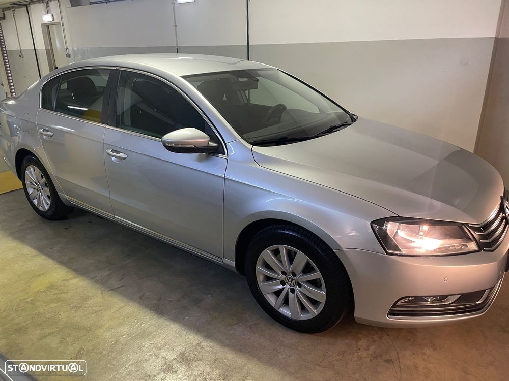 VW Passat 1.6 TDI BlueMotion - 4