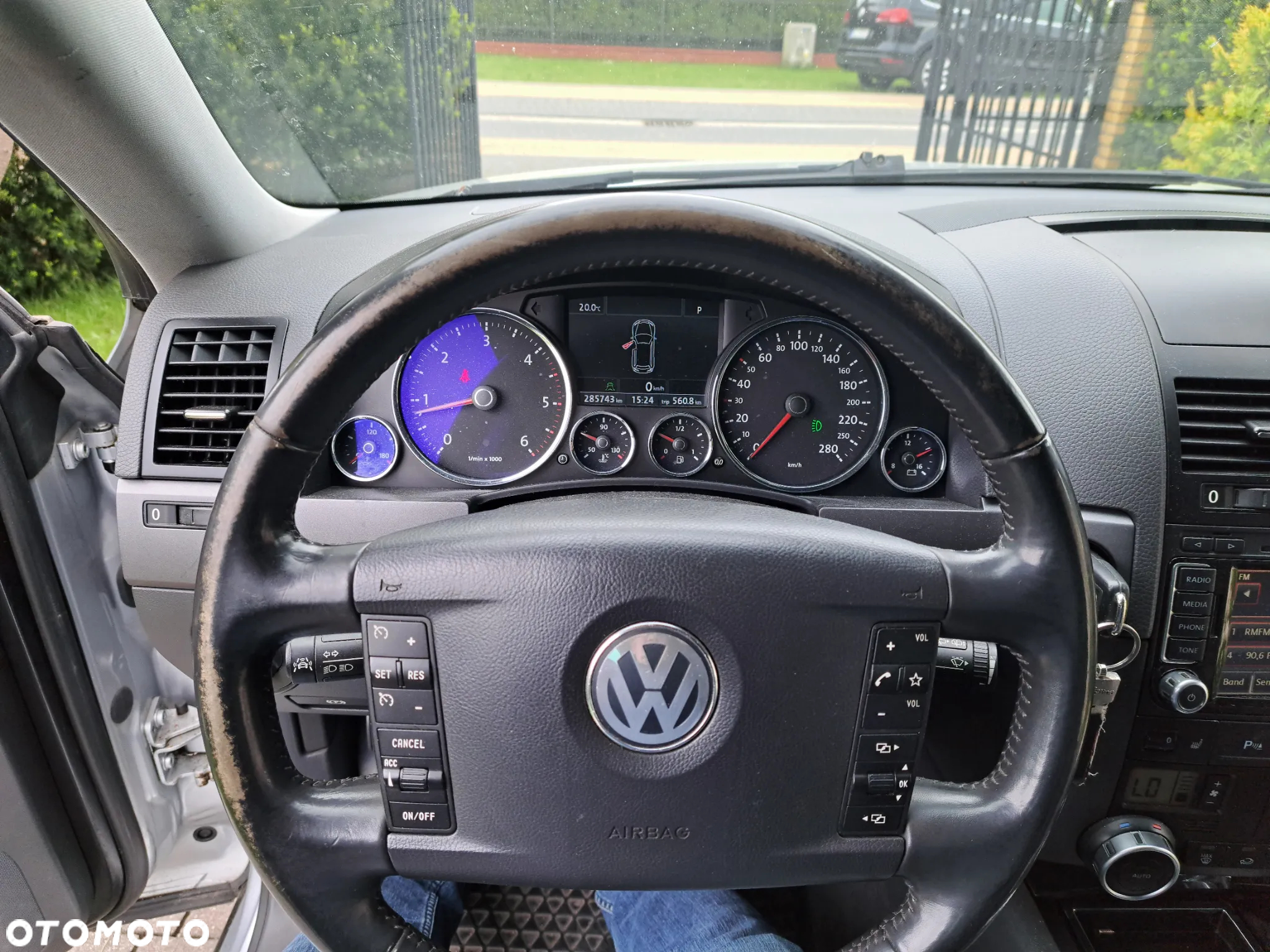 Volkswagen Touareg - 15