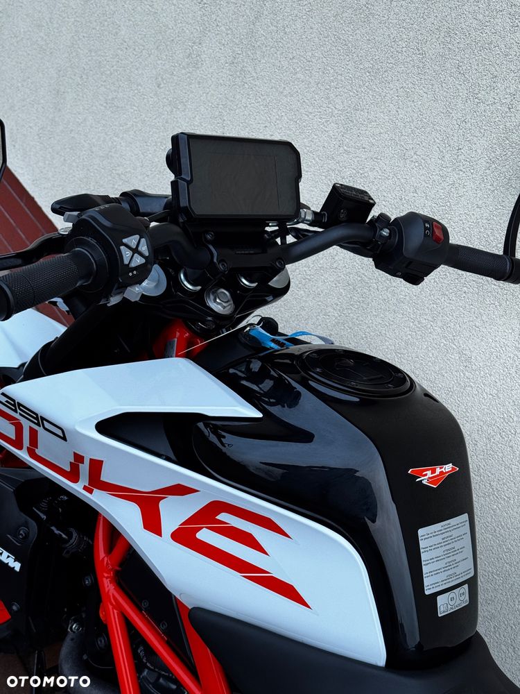 KTM Duke - 22