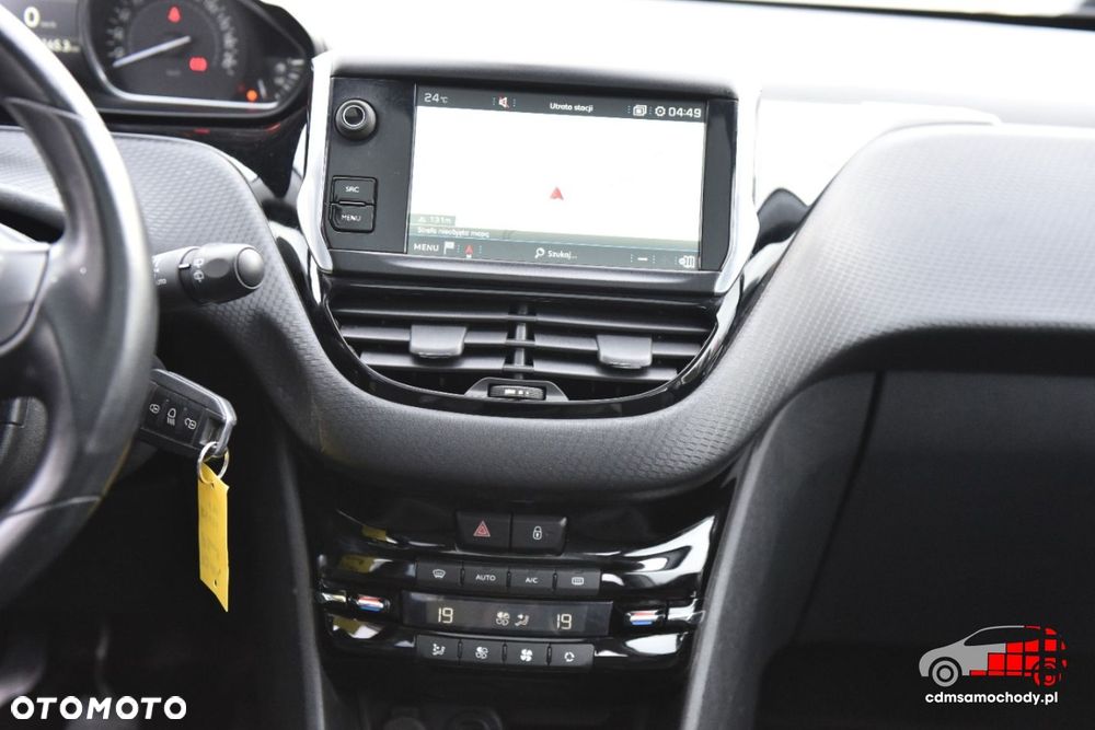 Peugeot 2008 - 23