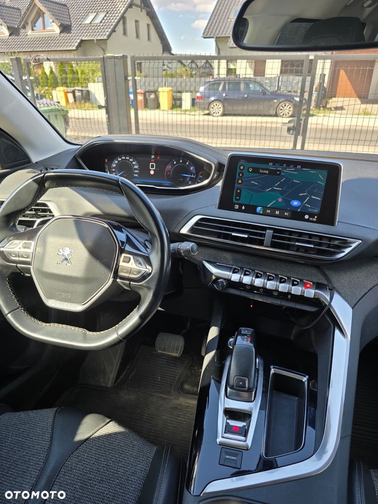 Peugeot 5008 1.2 PureTech Allure S&S EAT8 - 6
