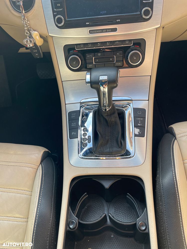 Volkswagen Passat CC 3.6 FSI DSG - 6