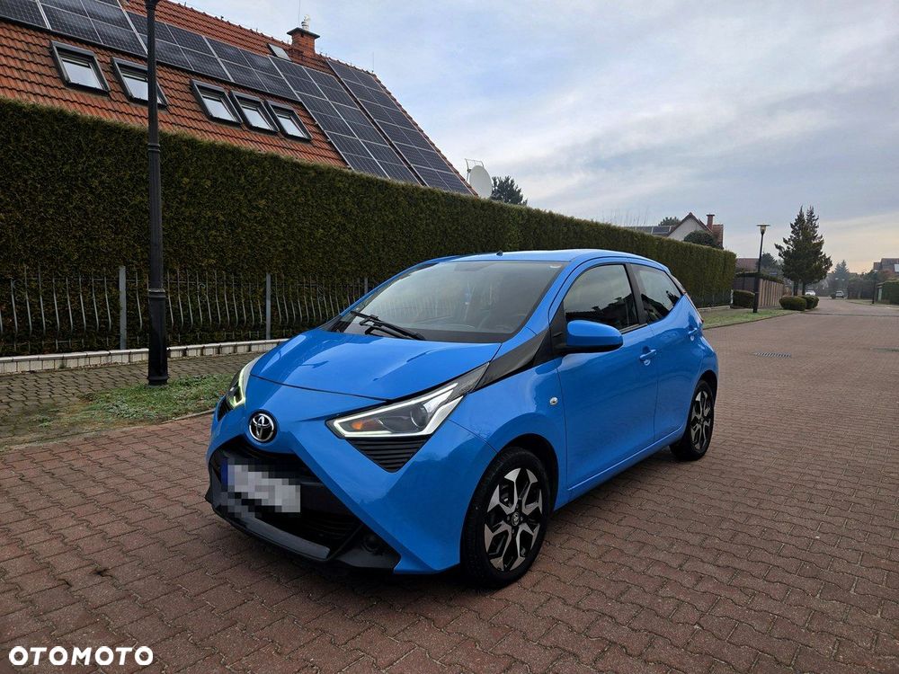 Toyota Aygo 1.0 VVT-i Color Edition - 1