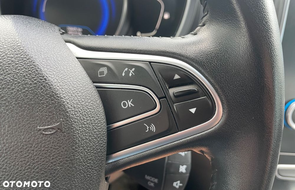 Renault Grand Scenic ENERGY TCe 115 EXPERIENCE - 16