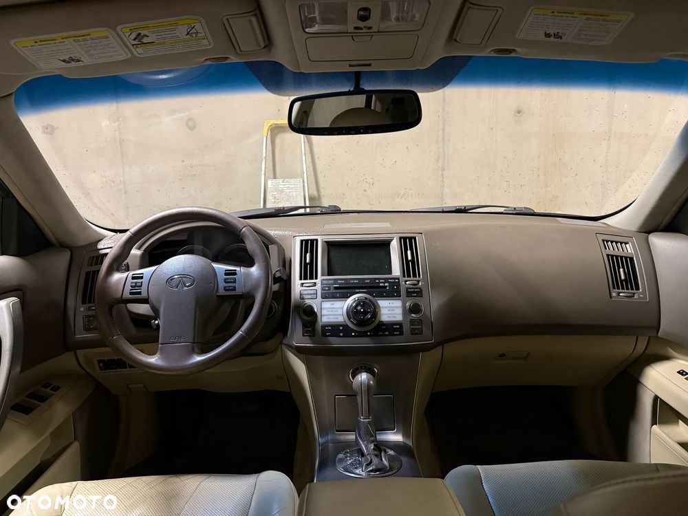 Infiniti FX - 20