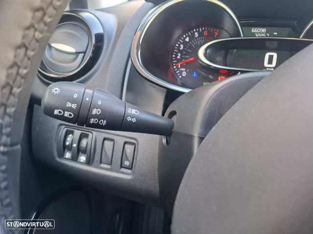 Renault Clio 0.9 TCe Limited - 24