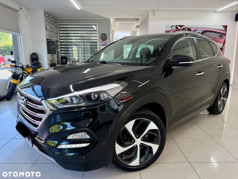 Hyundai Tucson 2.0 CRDI BlueDrive Style 2WD - 21