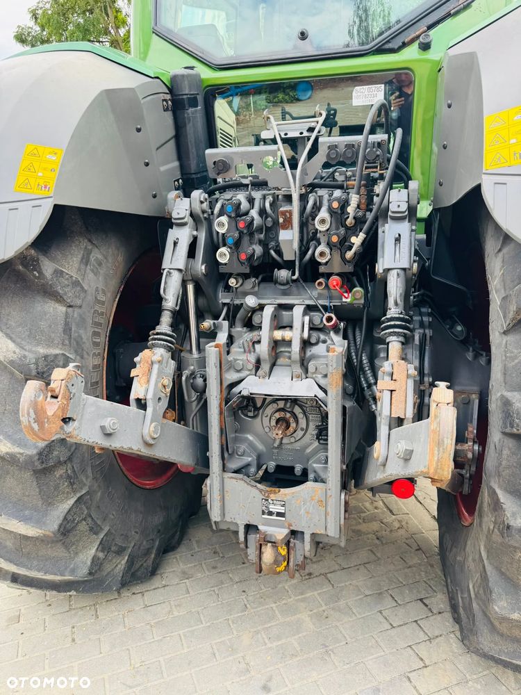 Fendt 828 Vario Profi Plus - 12