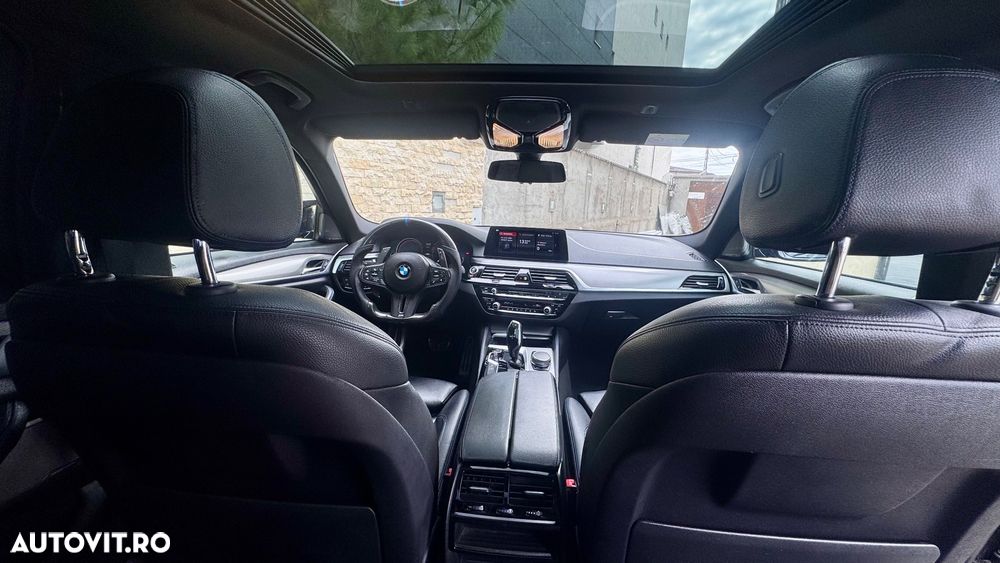 BMW Seria 5 540i xDrive AT - 11
