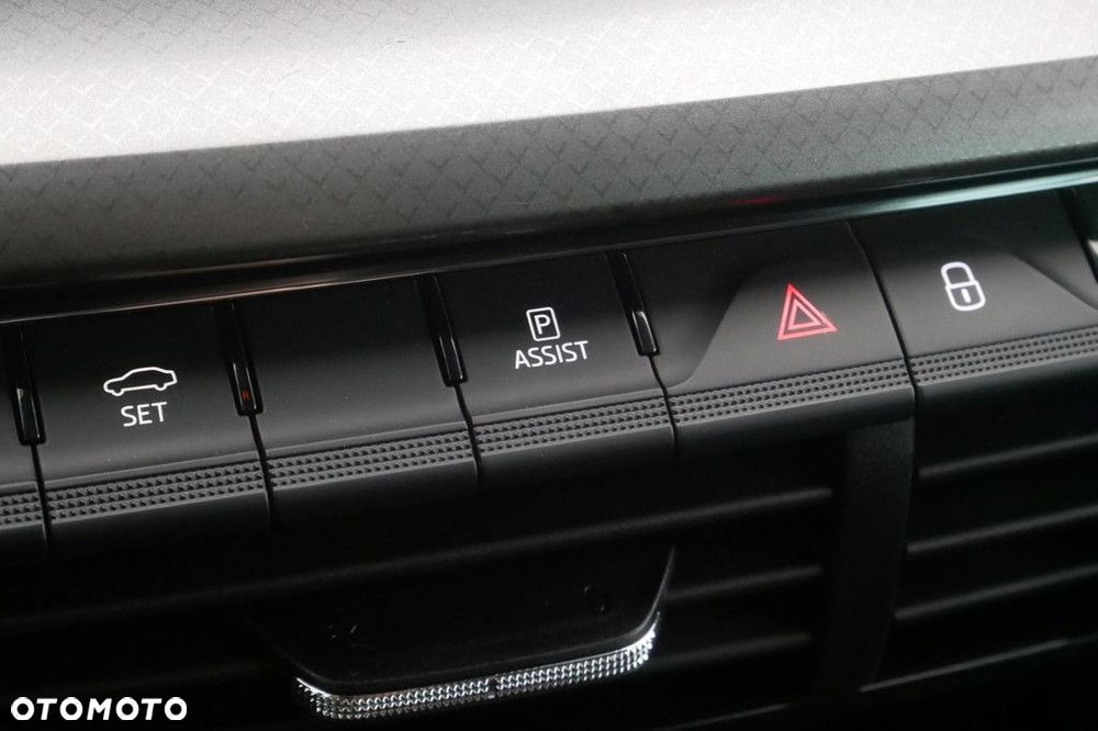 Skoda Octavia 1.5 TSI ACT Ambition DSG - 18