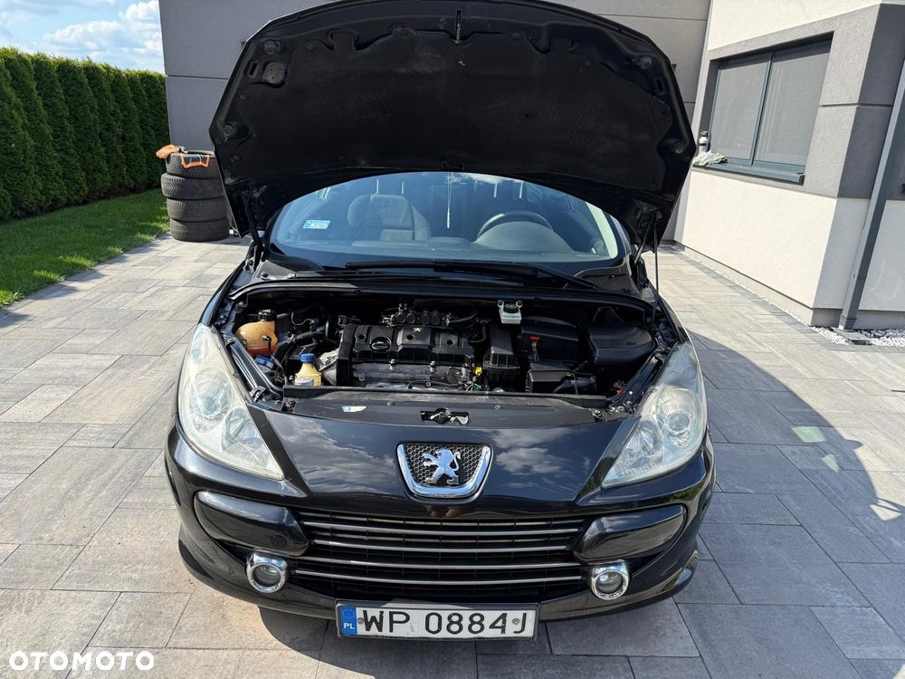 Peugeot 307 CC - 8