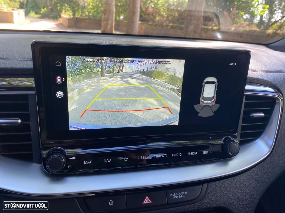 Kia XCeed 1.6 CRDi Tech+SRF - 35