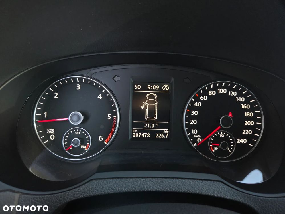Seat Alhambra 2.0 TDI Ecomotive 4Kids - 28