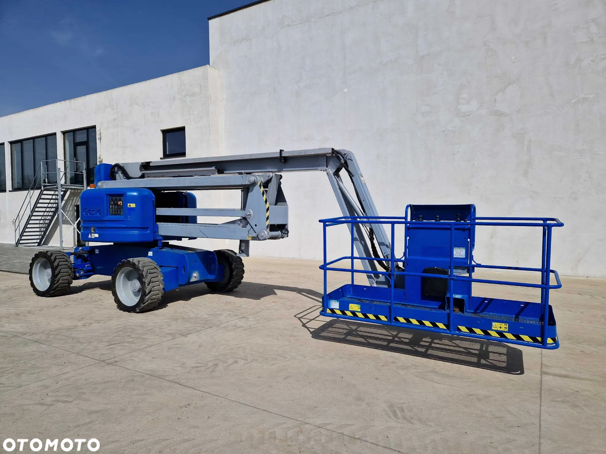 Genie Z-60/34 G51 jak JLG 600AJ - 4