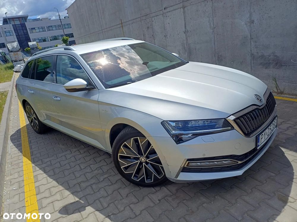 Skoda Superb 2.0 TDI SCR 4x4 L&K DSG - 10