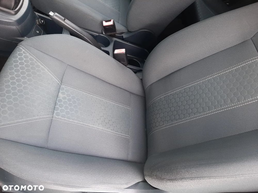 Ford Fiesta 1.25 Titanium EU6 - 23
