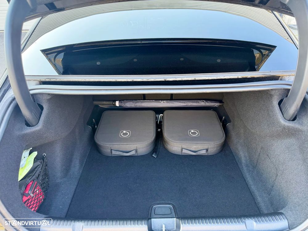 Mercedes-Benz EQE 300 Edition Electric Art - 19