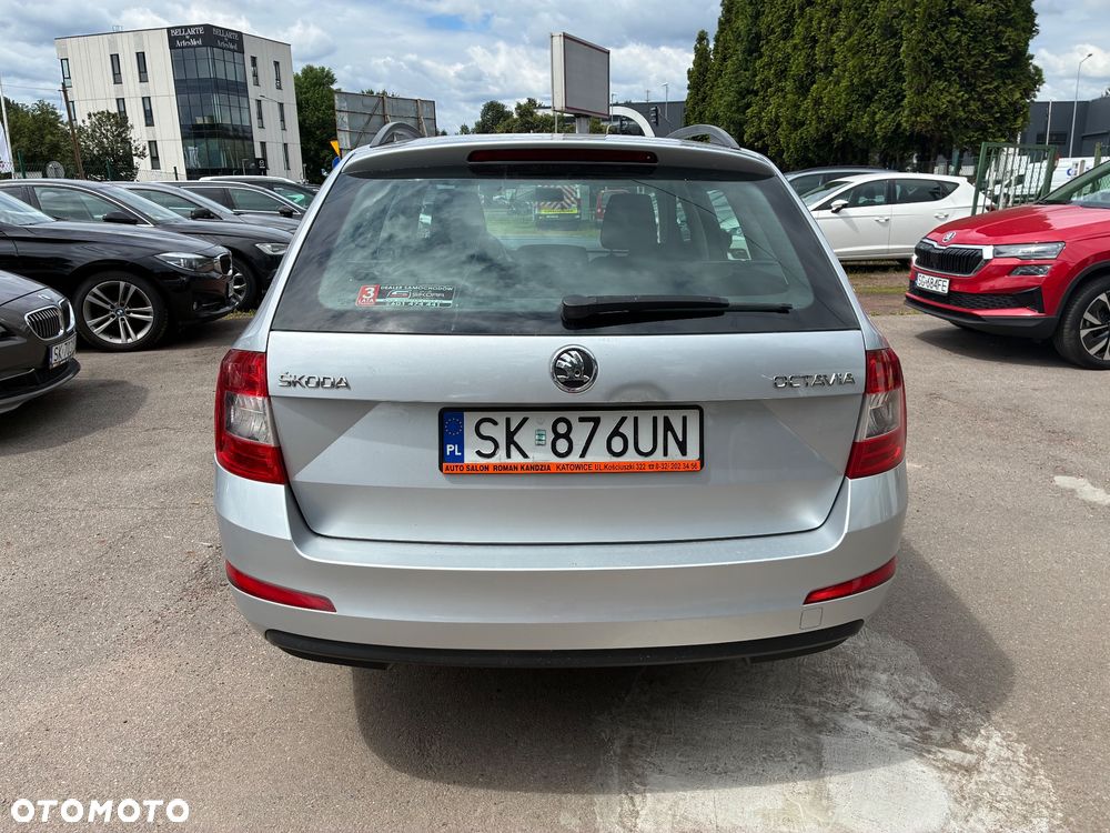 Skoda Octavia 1.6 TDI Active - 6