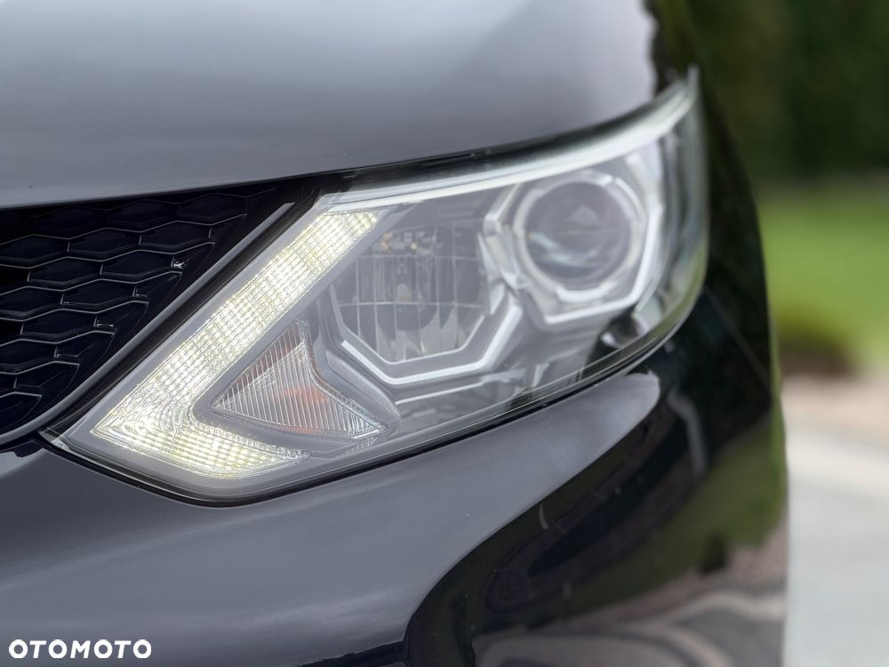 Nissan Qashqai - 12