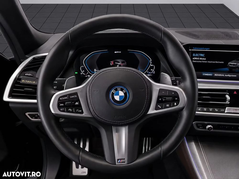 BMW X5 xDrive45e - 10
