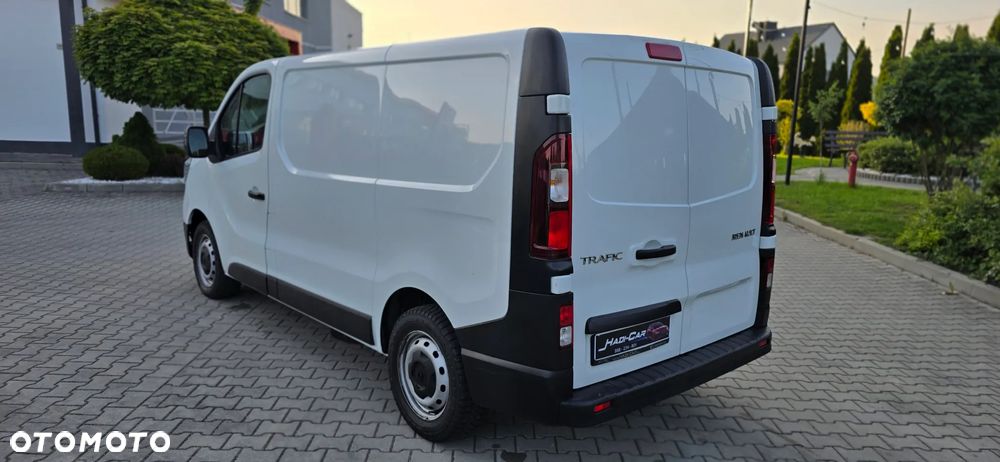 Renault Trafic - 12