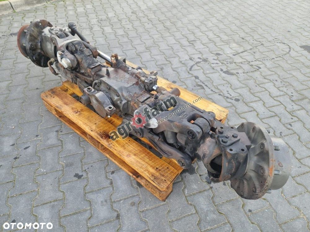 Przedni most Claas Arion 620 Carraro 20.25Si - 1