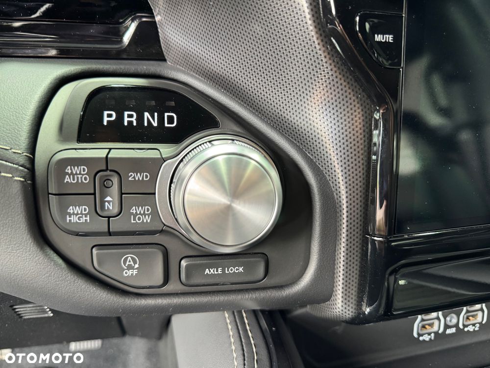 RAM 1500 - 29