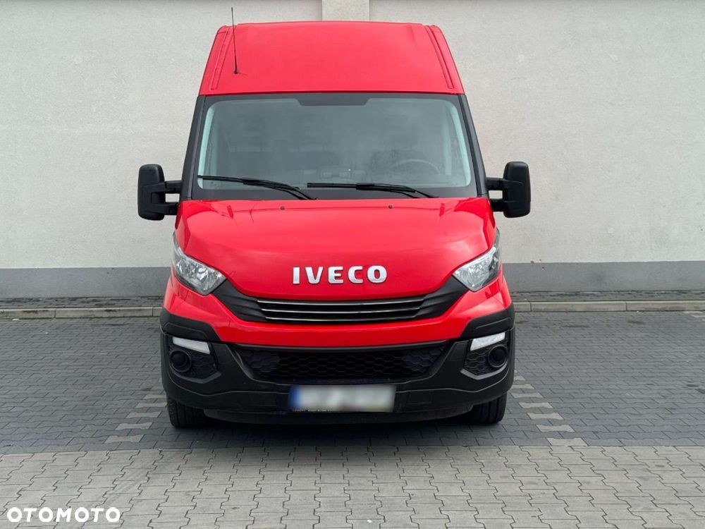 Iveco Daily - 10