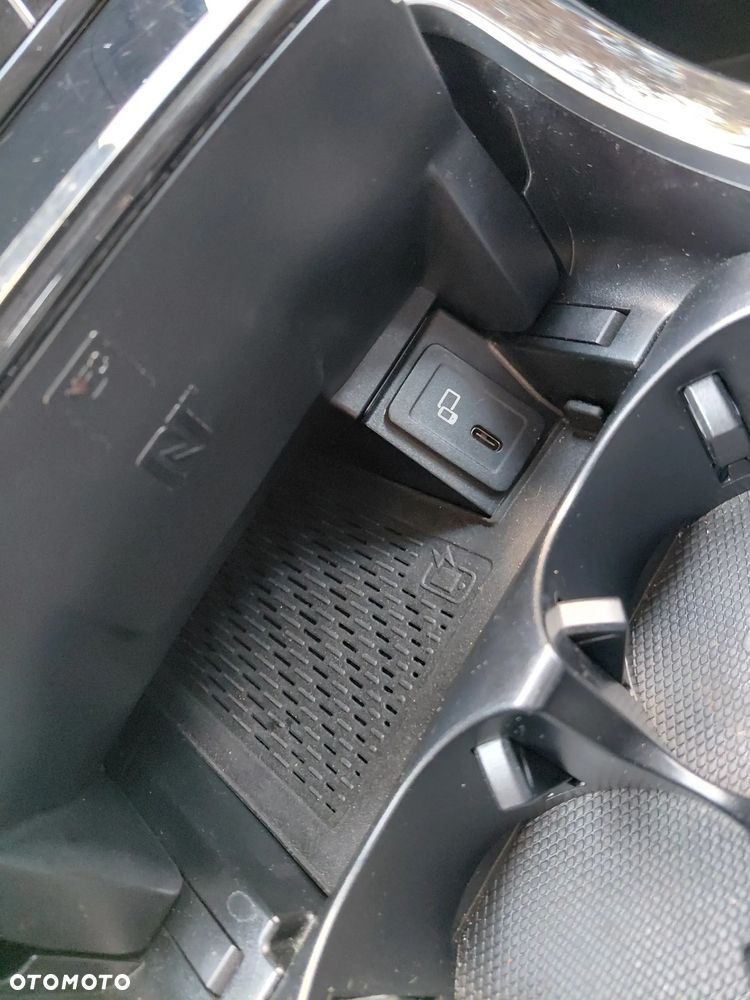 Mercedes-Benz GLC 200 d 4-Matic - 23